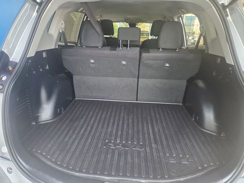 Used 2018 Toyota RAV4 LE w/ All Weather Liner Package AWD/4WD image 11