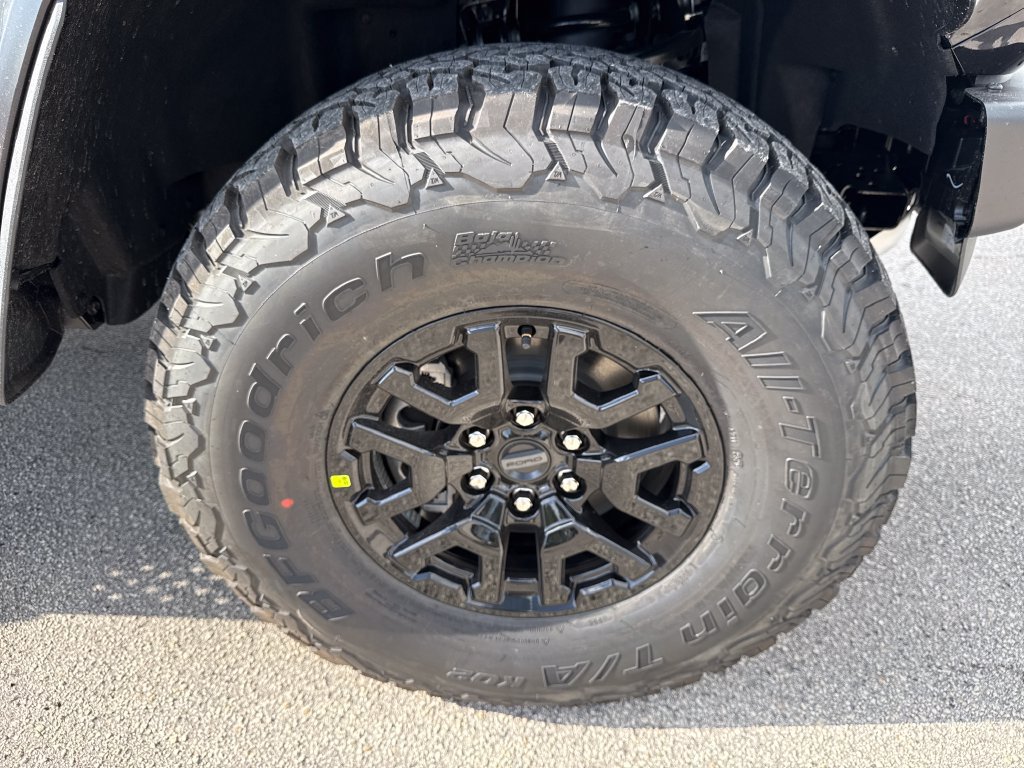 New 2026 Ford Bronco Raptor AWD/4WD image 11