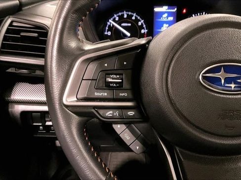 Used 2020 Subaru Crosstrek 2.0i Premium image 18