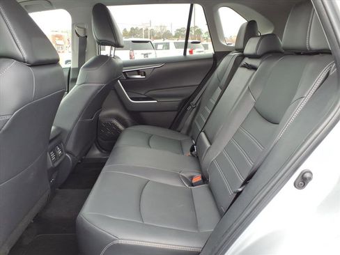 Used 2025 Toyota RAV4 XLE Premium image 25