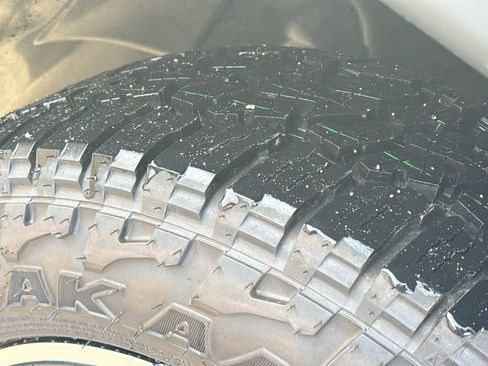 New 2025 Jeep Compass Trailhawk w/ Trailhawk Elite Group image 9