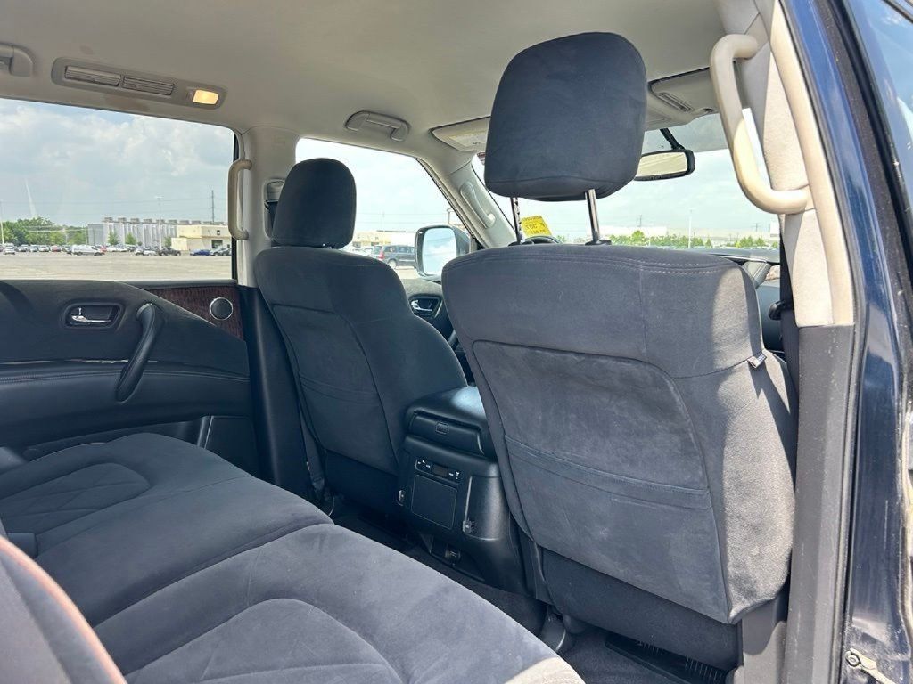 Used 2020 Nissan Armada SV w/ Driver Package RWD image 17