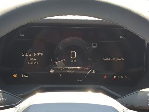 New 2025 GMC Acadia Elevation image 23