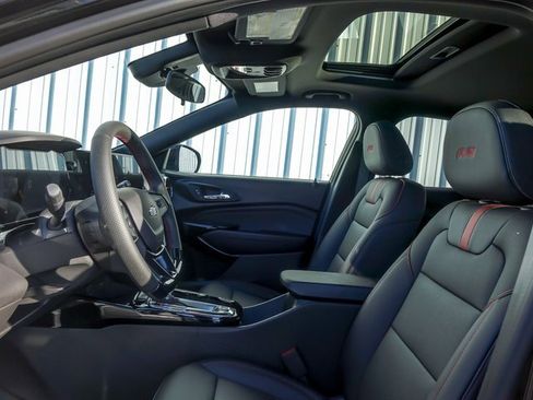 New 2026 Chevrolet Trax RS w/ Sunroof Package image 13