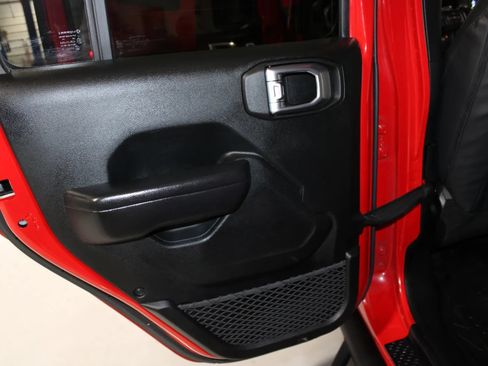 Used 2020 Jeep Wrangler Unlimited Sport S w/ Sun And Sound Package AWD/4WD image 17