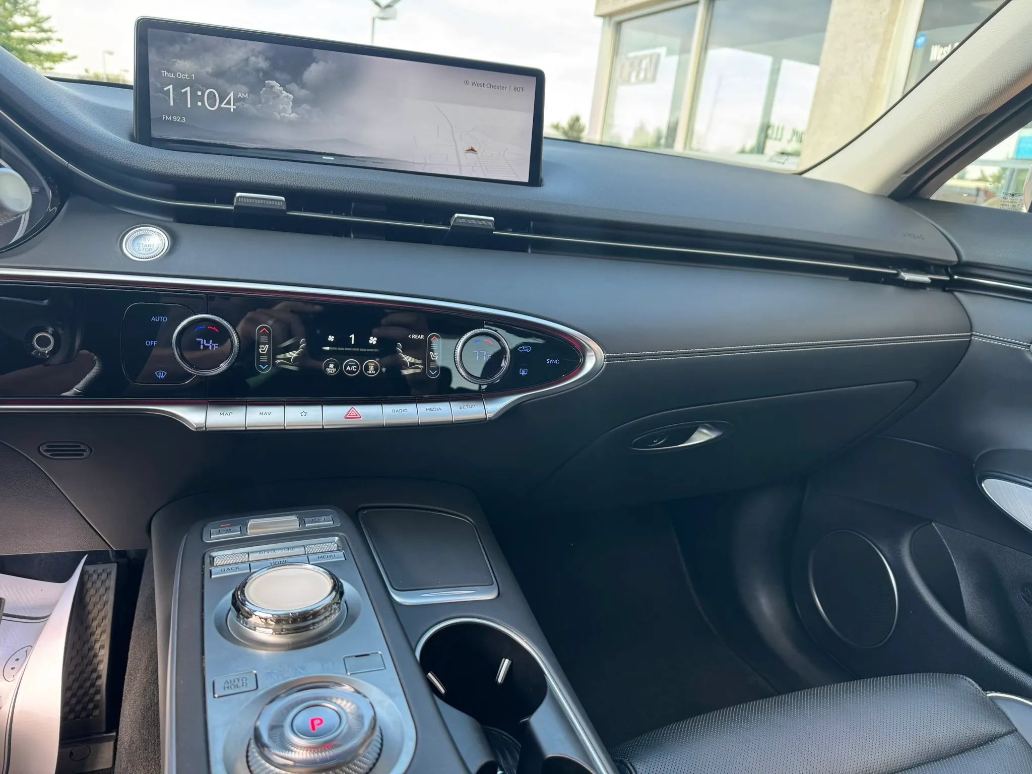 Used 2023 Genesis Electrified GV70 AWD/4WD image 13