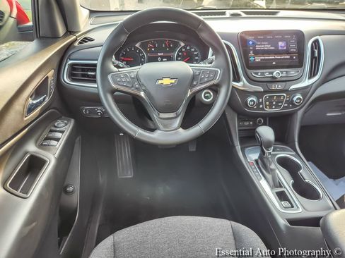 Used 2023 Chevrolet Equinox LT FWD image 10