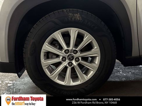 Certified 2025 Toyota Grand Highlander AWD Hybrid image 10