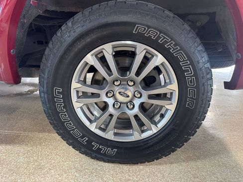 Used 2015 Ford F150 Lariat w/ Trailer Tow Package RWD image 37