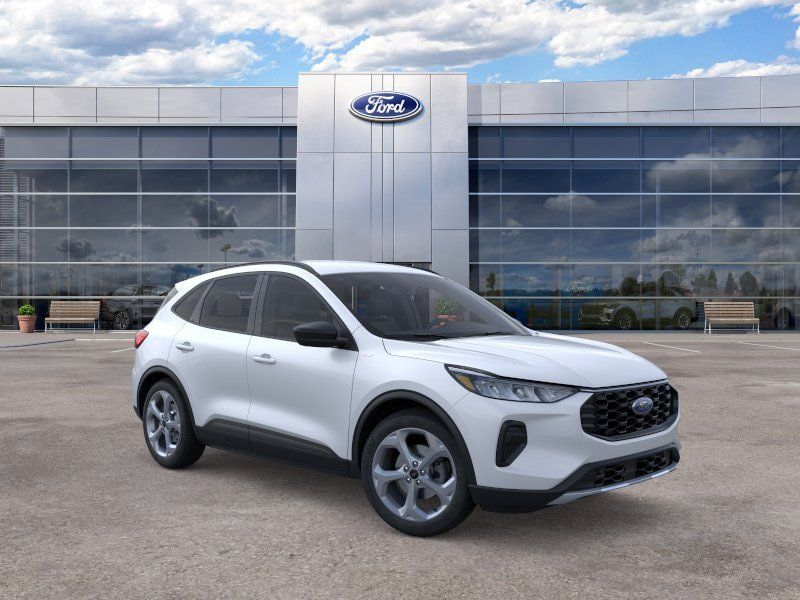 New 2026 Ford Escape ST-Line w/ Cold Weather Package AWD/4WD image 28