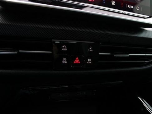 New 2026 Volkswagen GTI SE image 12