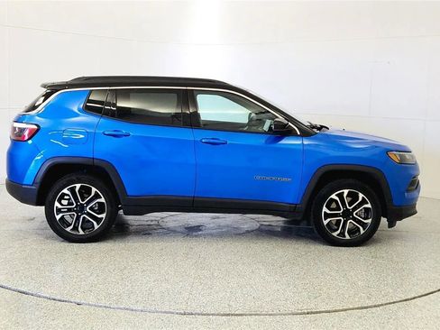 Used 2024 Jeep Compass Limited AWD/4WD image 8