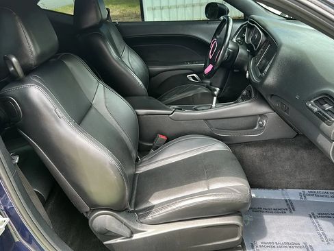Used 2015 Dodge Challenger R/T Plus RWD image 16