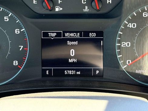 Used 2024 Chevrolet Malibu LT image 25