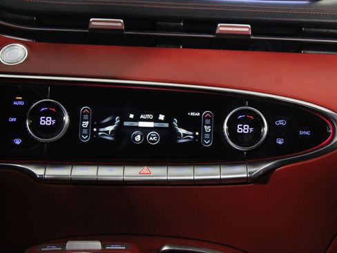 Used 2022 Genesis GV70 3.5T Sport w/ Sport Prestige Package image 20