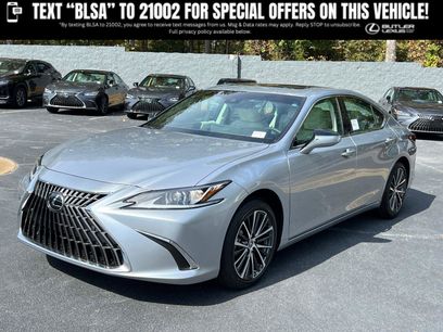 New 2025 Lexus ES 350 w/ Premium Package