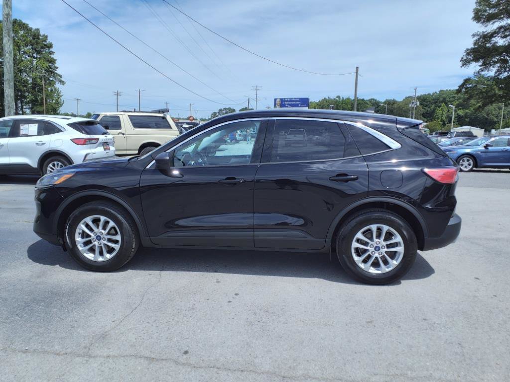 Used 2022 Ford Escape SE w/ Convenience Package AWD/4WD image 2