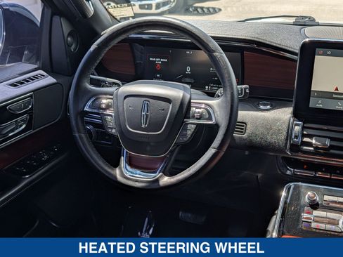 Used 2020 Lincoln Navigator Reserve RWD image 19