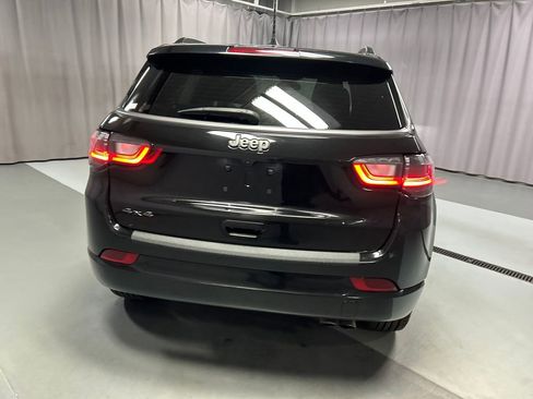 Used 2022 Jeep Compass High Altitude image 6