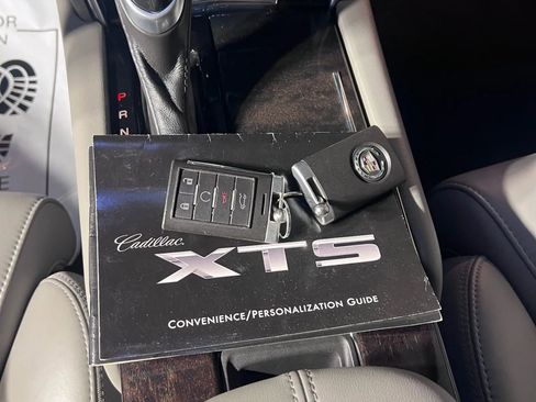 Used 2013 Cadillac XTS Luxury w/ Driver Awareness Package image 41