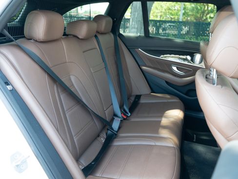 Used 2018 Mercedes-Benz E 63 AMG S image 44