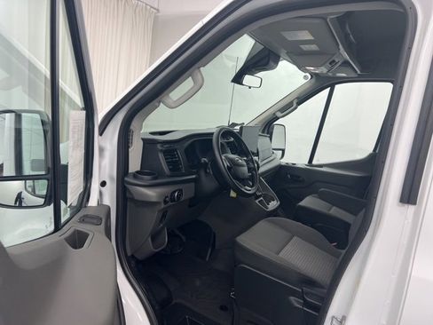 Used 2024 Ford Transit 350 XLT image 10