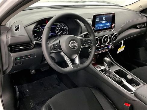 New 2025 Nissan Sentra SV w/ All-Weather Package image 7