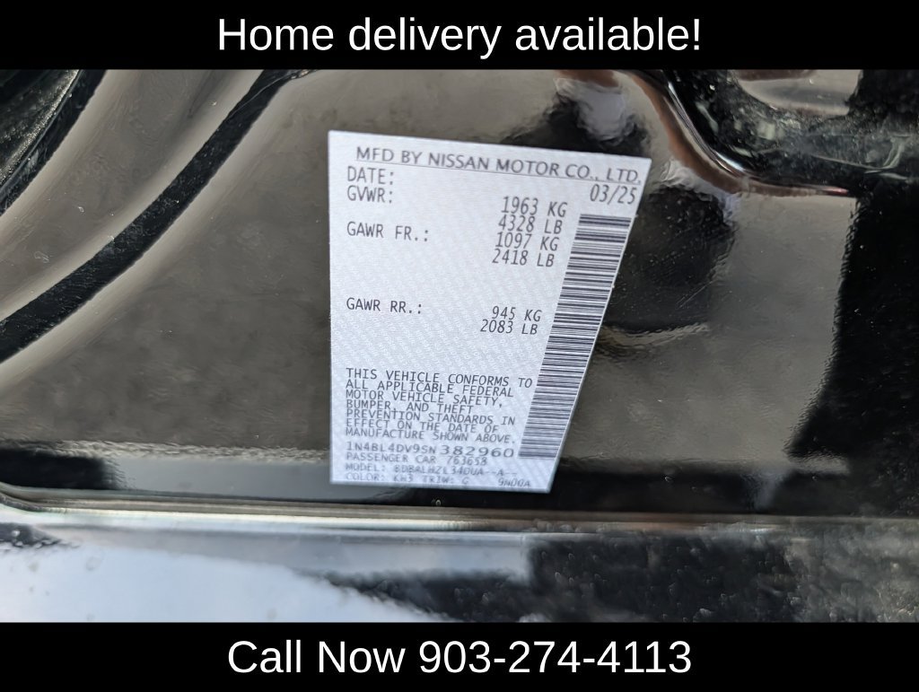 Used 2025 Nissan Altima 2.5 SV FWD image 35