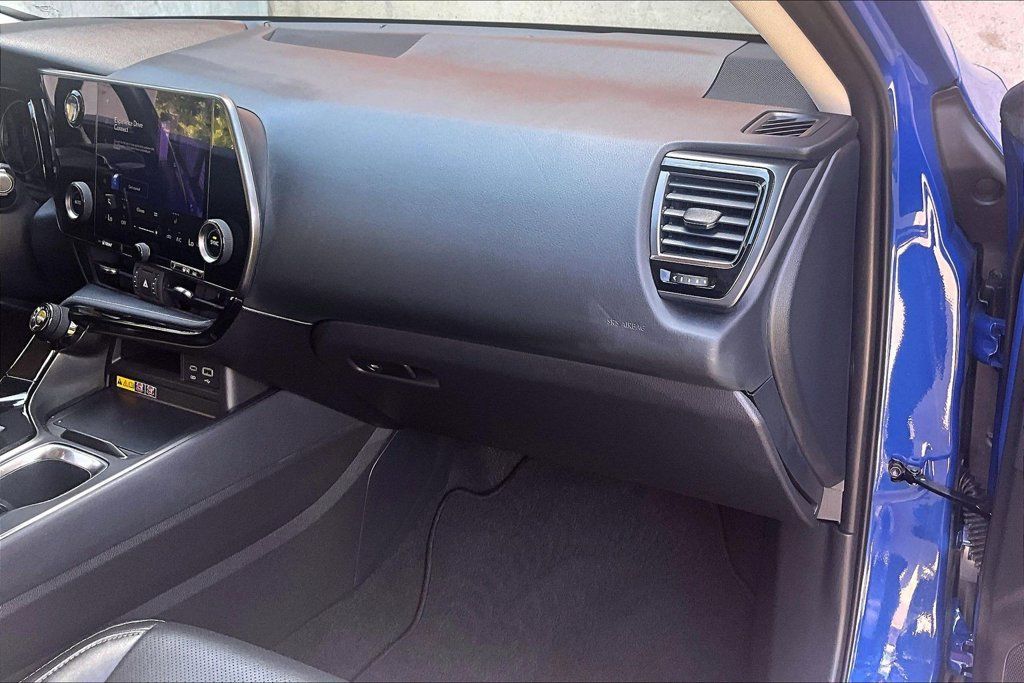 Used 2025 Lexus NX 250 FWD w/ Towing Package (2000 Lbs) image 21