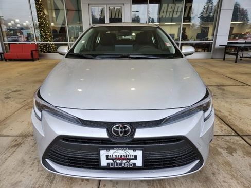 New 2026 Toyota Corolla XLE FWD image 5