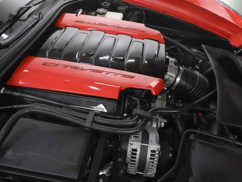 Used 2014 Chevrolet Corvette Stingray Convertible w/ 2LT Preferred Equipment Group image 36