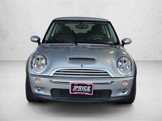 Used 2005 MINI Cooper S FWD video 2