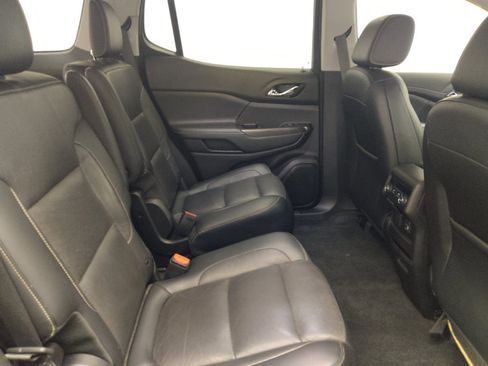 Used 2019 GMC Acadia SLT w/ Black Edition FWD image 19