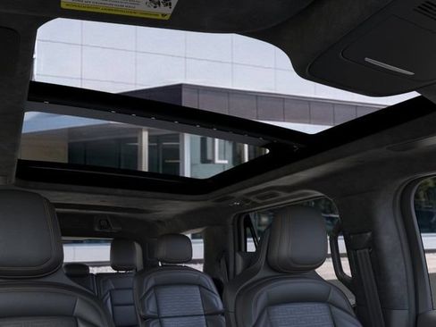 New 2026 Lincoln Navigator Black Label AWD/4WD image 22