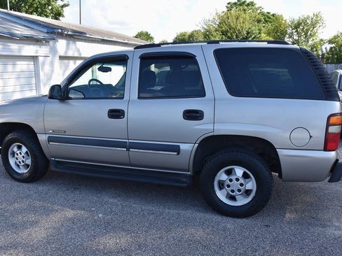 Used 2003 Chevrolet Tahoe LS AWD/4WD image 3
