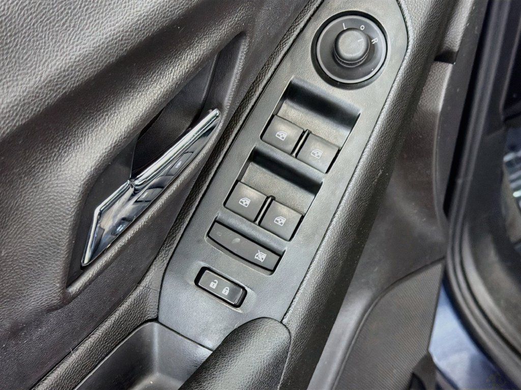 Used 2018 Chevrolet Trax LS FWD image 18