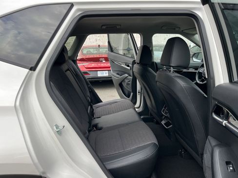 Used 2025 Kia Seltos S FWD image 26
