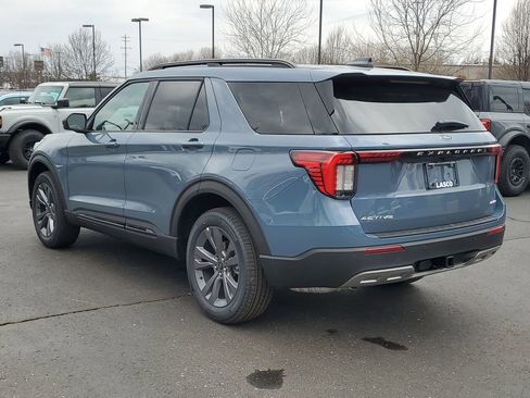 New 2026 Ford Explorer Active image 6