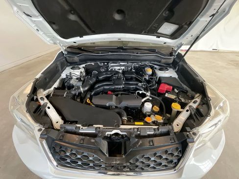 Used 2016 Subaru Forester 2.5i Touring w/ Eyesight & Navigation System image 26