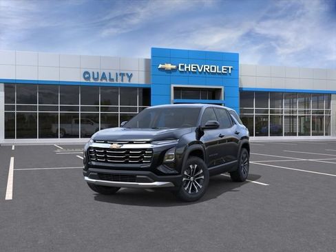 New 2027 Chevrolet Equinox LT FWD image 8