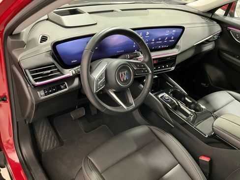 Used 2025 Buick Envision Preferred image 13