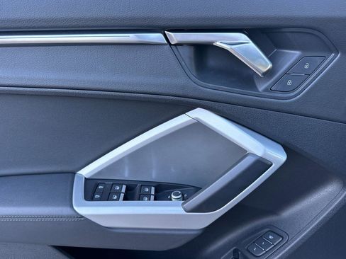 Certified 2023 Audi Q3 2.0T Premium Plus image 11