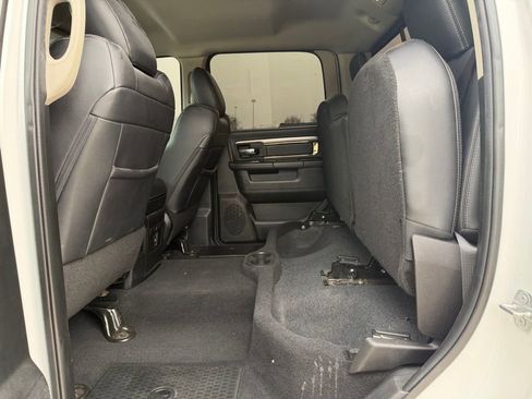 Used 2018 RAM 3500 Big Horn w/ Sport Appearance Group image 12