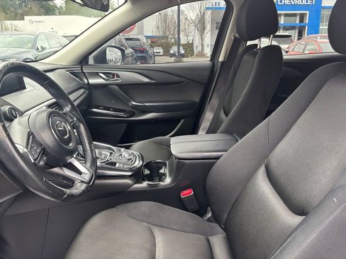 Used 2018 MAZDA CX-9 Sport image 16