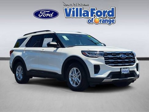 Used 2026 Ford Explorer Active RWD image 1