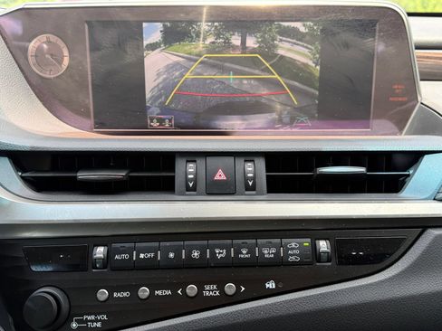Used 2019 Lexus ES 350 FWD image 31