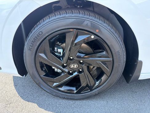 New 2026 Hyundai Elantra Sport FWD image 12