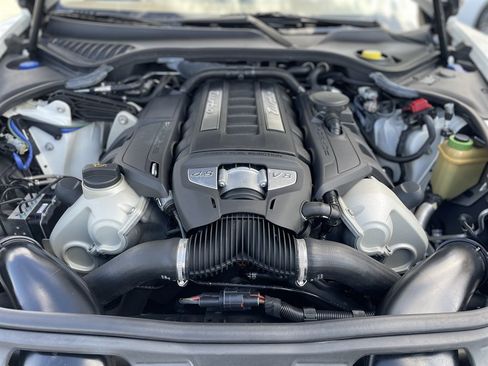 Used 2012 Porsche Panamera Turbo image 5