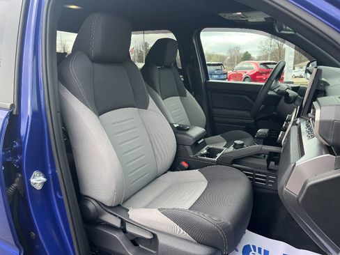 Used 2025 Toyota Tacoma TRD Off-Road image 14