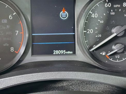 Used 2024 Nissan Altima 2.5 S FWD image 19